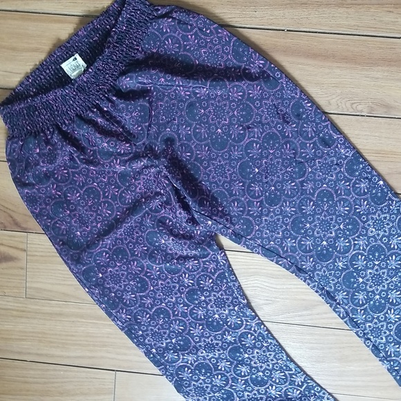 Like new! La Hearts Mandela Purple Big Flare BOHO Pants Size Medium - Picture 5 of 15